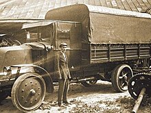 "Аутотранспорт" старой Казани: первое авиашоу, автопрокат и грандиозный пожар