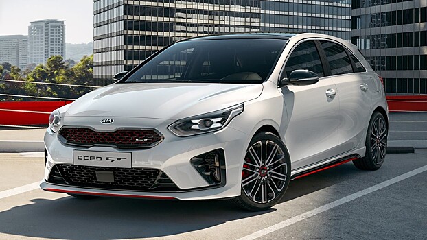 KIA доставит в РФ обновленный хэтчбек Ceed GT и универсал Proceed