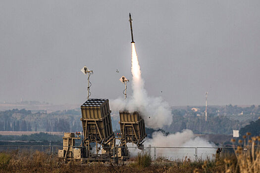 Израиль активировал систему ПВО "Железный купол" на границе с сектором Газа