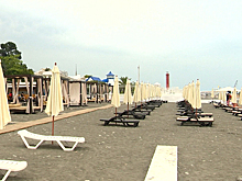 Власти Сочи потребовали открыть доступ на пляжи для всех желающих