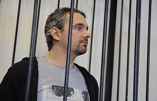 Суд отпустил на свободу жестоко убившего жену фотографа Лошагина