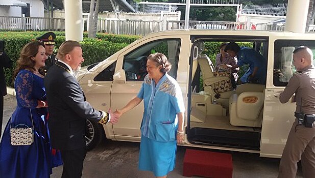 Принцесса Таиланда Маха Чакри Сириндхон посетила посольство РФ в Бангкоке