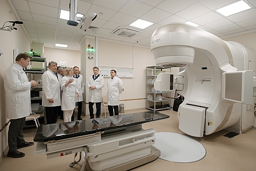 Глава Минздрава РФ высоко оценил новый корпус онкодиспансера в Воронеже