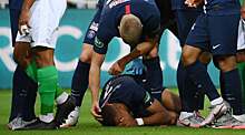 Мбаппе получил травму. Игрока «Сент-Этьена» удалили после ВАР за фол на нем