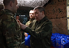 Начальник Генерального штаба ВС РФ Валерий Герасимов посетил командный пункт 58-й общевойсковой армии и наградил отличившихся в зоне СВО военнослужащих
