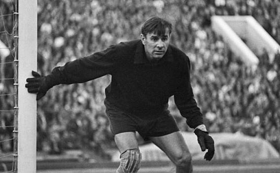 Британский лев хочет устранить советского Льва, а Минспорта РФ подыгрывает русофобам