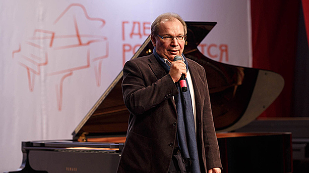 Известный российский пианист даст мастер-классы для юных музыкантов Ноябрьска