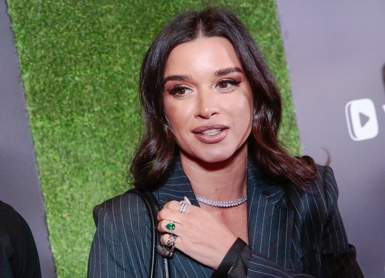 Бородина высмеяла свои «мощные» руки: подписчики подлили масла в огонь