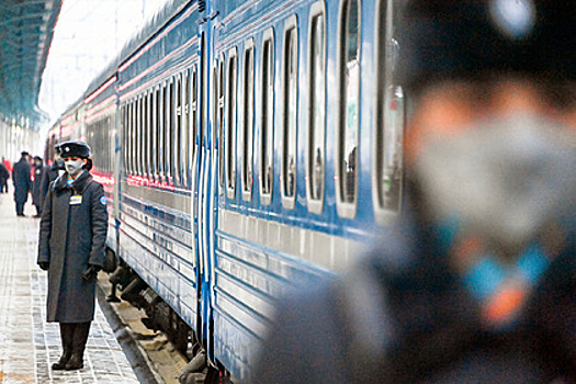 "СОЮЗ" встретил первый за 10 месяцев пассажирский поезд из Минска