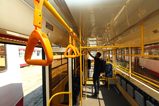 «Пассажиров больше не стало»: летние скидки в трамваях оставили челябинцев равнодушными