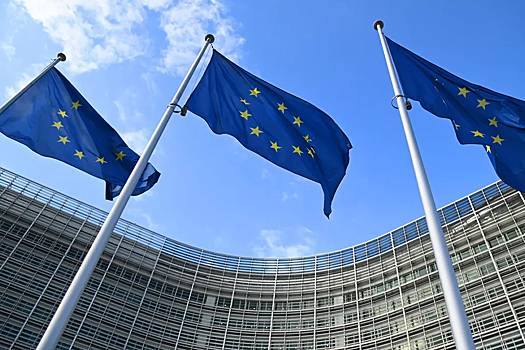 Болгария официально вступит в еврозону с 2026 года