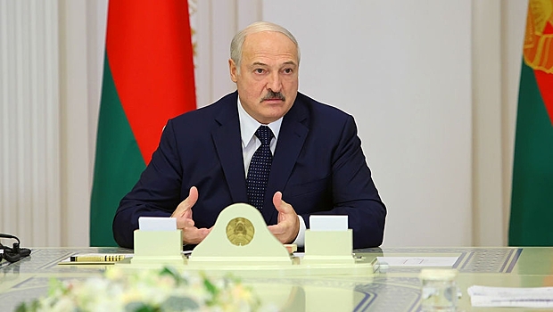 Лукашенко назвал условие отвода войск от западной границы