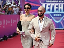 На Оксане Самойловой лопнуло платье на премии
