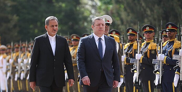 Премьер Грузии провел первые встречи в Иране