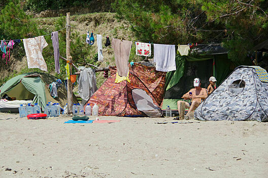 В России предложили упростить требования к открытию палаточных лагерей