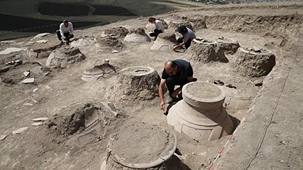 В Турции обнаружен огромный склад продовольствия возрастом 2600 лет