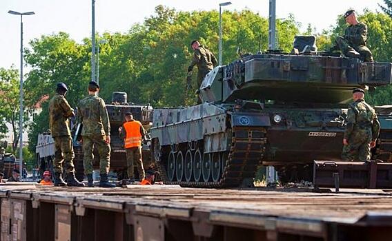 Германия кидает Польшу: Варшава отдала Киеву свои танки, но взамен не получила ничего