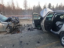 Несколько взрослых и детей пострадали в жёстком ДТП на главной ямальской трассе