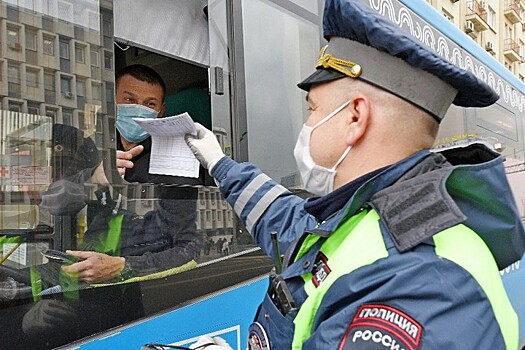 Соблюдение масочного режима проверили среди столичных водителей автобусов