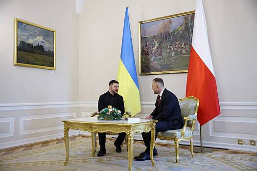 Зеленский приехал в&nbsp;Польшу и&nbsp;сделал президенту одно предложение