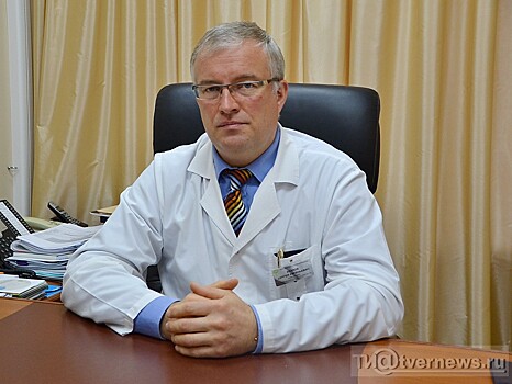 Главврач областной больницы Сергей Козлов: "Обязательно носите маски!"