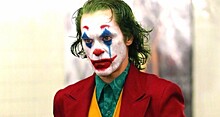 Хоакин Феникс в образе клоуна на съёмках "Джокера"