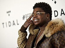 Получившего пулю в ногу рэпера Kodak Black выписали из больницы