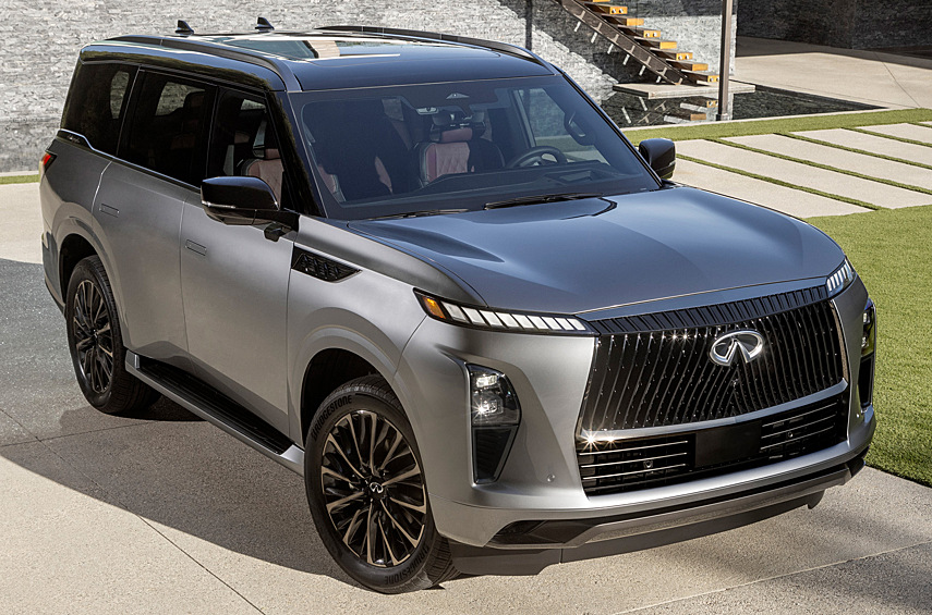 Infiniti QX80. В прошлом году у премиального подразделения Nissan тоже произошло большое событие: долгожитель QX80 (прошлое поколение выпускалось с 2010 года и в начале называлось QX56) наконец-то передал эстафету с иголочки новому автомобилю. По прогнозам компании, третья итерация полноразмерного флагмана должна «изменить стандарты в сегменте больших роскошных внедорожников». Для этого у нее есть полный арсенал средств, начиная эффектной внешностью в фирменной стилистике Artistry In Motion (что-то вроде «артистизм в движении») и заканчивая крутыми техноприемчиками.