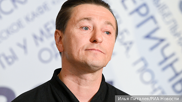 Суд принял иск Безрукова за продажу масок с его изображением