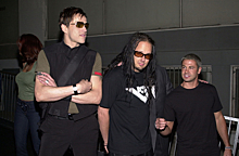 Korn сделали хеви-метал ремикс на песню Рианны