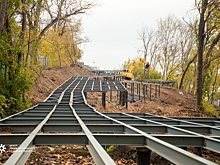 На ремонтируемом участке набережной Ижевска начали появляться очертания будущих дорожек