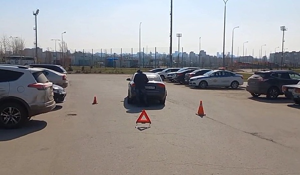 Иномарка сбила семилетнюю девочку на парковке в Нижнем Новгороде