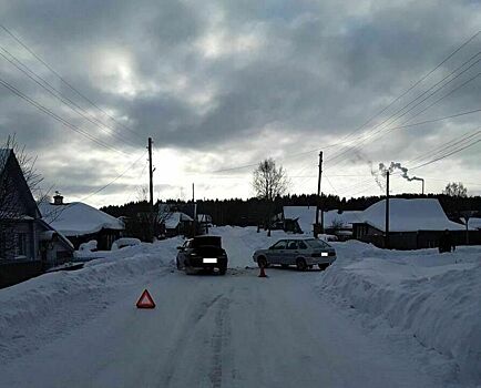          В Белой Холунице водитель «четырнадцатой» протаранил «десятку»       