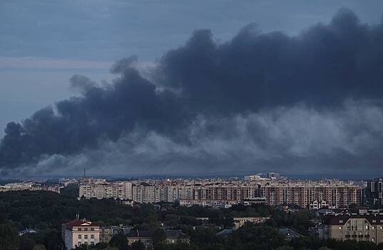 ВС России нанесли удар по авиаремонтному заводу в Николаеве