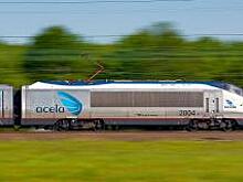 Пассажирский поезд разъединился на пути в Нью-Йорк