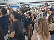 Живущий в Израиле российский комик опубликовал снятые в убежище видео