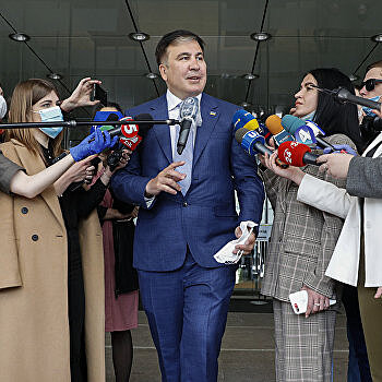 Саакашвили вернулся в годовщину Зеленского. Главные темы соцсетей с 20 по 24 апреля