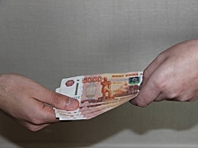 Главный инспектор Уссурийской таможни предстанет перед судом за взятку