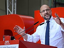 Шульц объявил о своей немедленной отставке