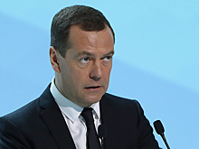 Медведев призвал "сражаться за каждый процент роста"
