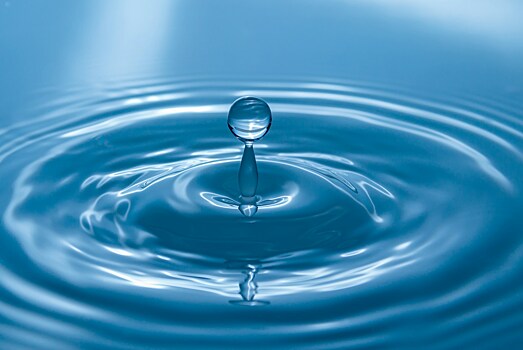 Ученые разработали технологию извлечения воды из воздуха