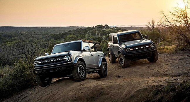 Крыша Ford Bronco при раскладке стирает краску с кузова