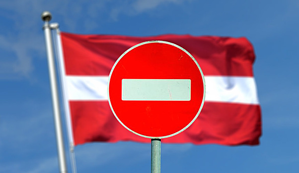 Латвия лишила туроператоров возможности подавать документы на визы