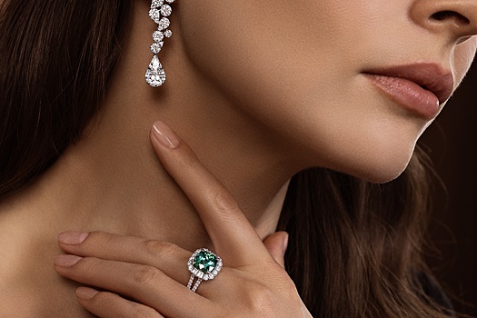 Дизайн и богатство огранки коллекции Royal от MIUZ Diamonds напоминает о королевские драгоценностях