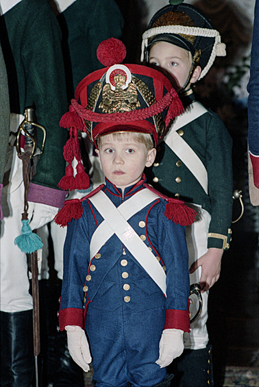Участник благотворительного новогоднего бала в Колонном зале Дома союзов, 3 января 1992 года