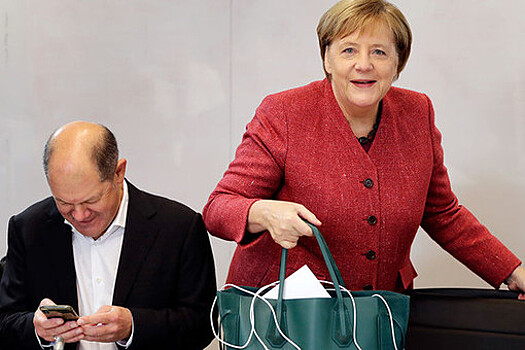 Меркель может отказаться подписывать договор по Brexit