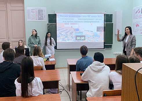 Образовательные игры, лекции и знакомство с Президентской академией: школьники Саратова открывают для себя новые горизонты