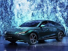 Чёрная метка: спортивный лифтбек MG 7 удивил сложным мотором и мускулистым обликом