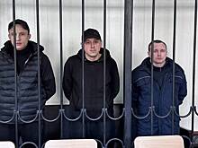 В России трех украинских военных посадили в колонию за обстрел Мариуполя