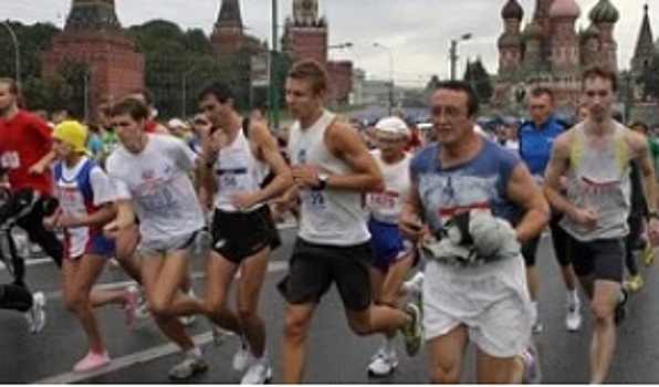 Благотворительный марафон «Бегущие сердца» в Москве собрал свыше 15 тысяч человек